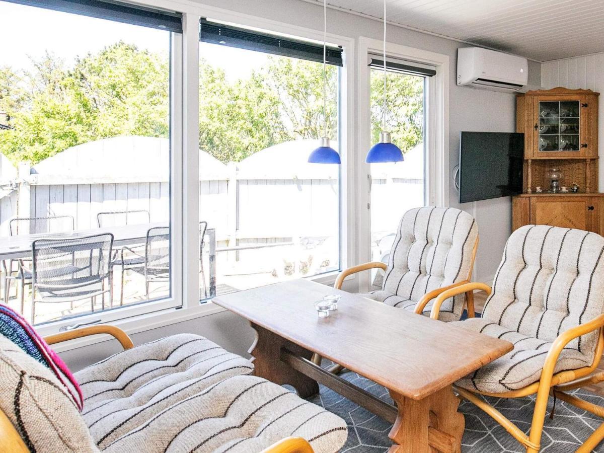 4 Person Holiday Home In L Kken Lokken Luaran gambar