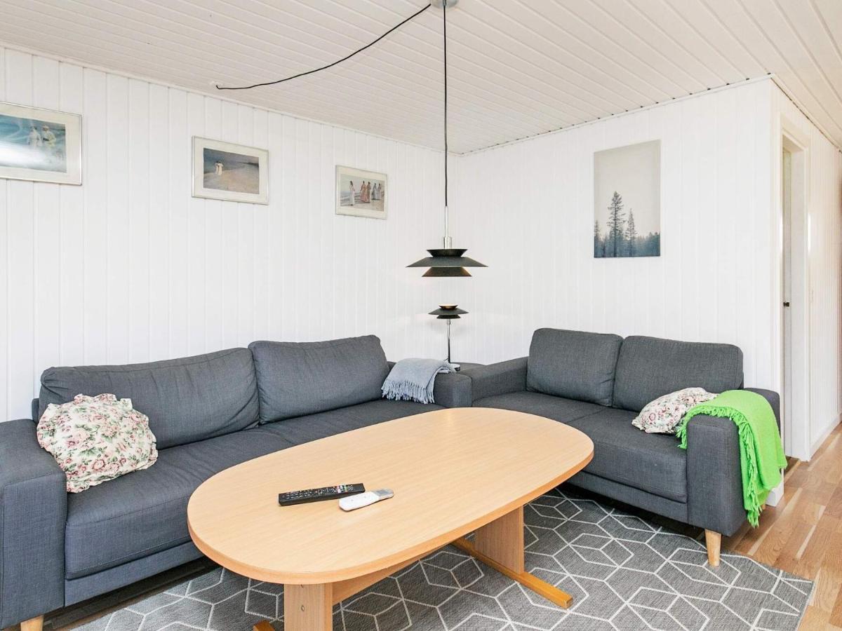 4 Person Holiday Home In L Kken Lokken Luaran gambar