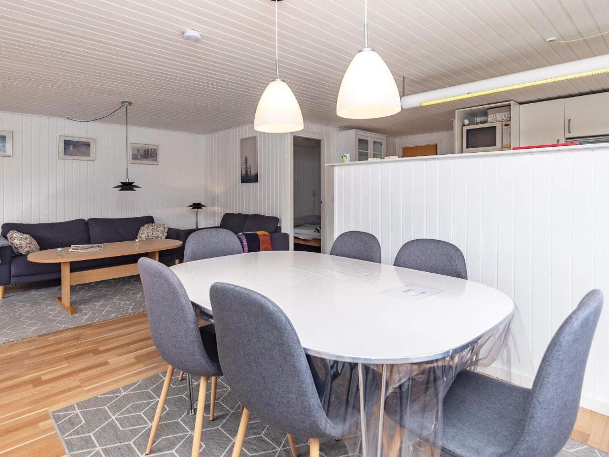 4 Person Holiday Home In L Kken Lokken Luaran gambar