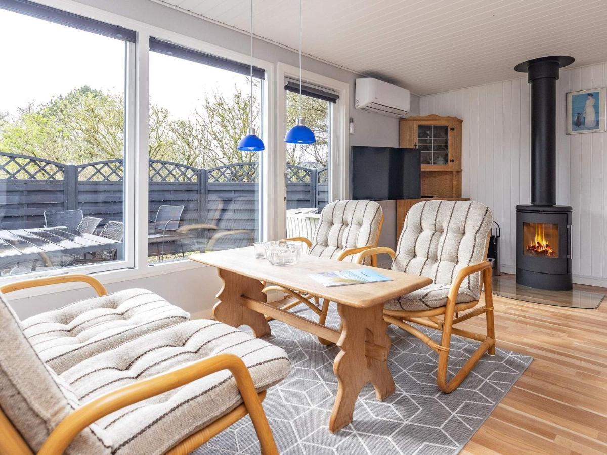 4 Person Holiday Home In L Kken Lokken Luaran gambar